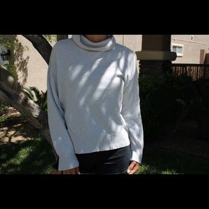 Turtle neck sweater